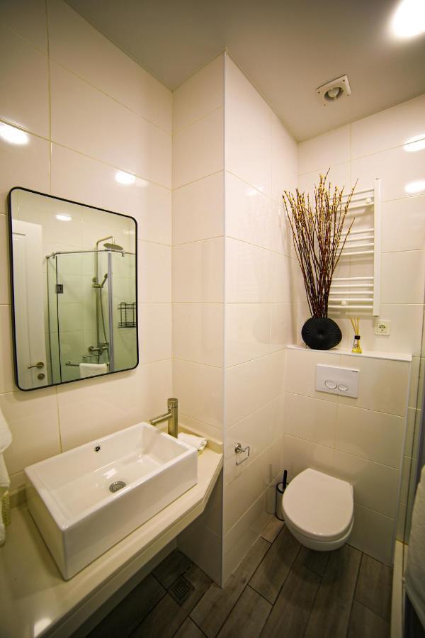 Next Green Hotel Official Batoemi Buitenkant foto